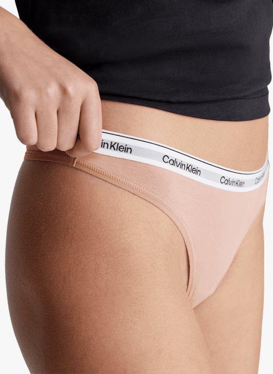 Pack x6 de Tangas Calvin Klein+ Medias